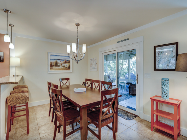 Coastal Retreat: Hilton Head Oasis with Heated Pool